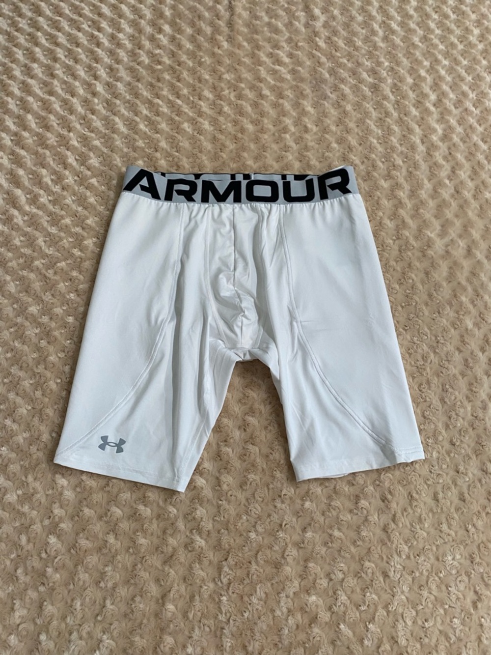 Under Armour Men’s White Compression Shorts size XXL